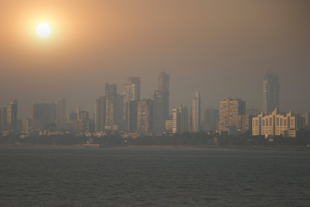 Marine Drive - quay Mumbai (Bombay). It has a crescent shape. Indiaの写真素材