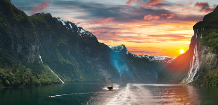 Ship in geiranger fjord. Norwayの写真素材