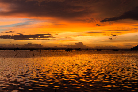 lake sunsetの写真素材