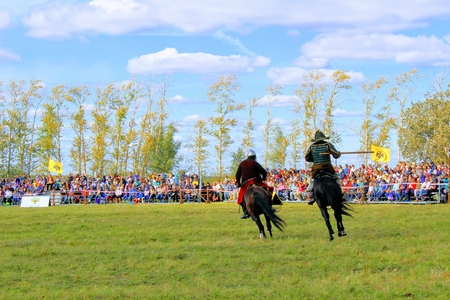 September, 16 2017, Tula, Russia - The International Military and Historical Festival "Kulikovo Field": viewers and participants of the festival.のeditorial素材