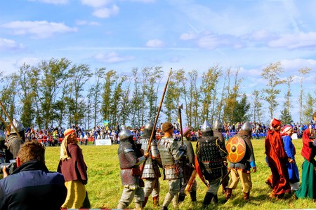 September, 16 2017, Tula, Russia - The International Military and Historical Festival "Kulikovo Field": viewers and participants of the festival.のeditorial素材