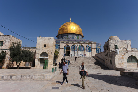 The Dom of Rock on the Temple Mount in the Old City of Jerusalemのeditorial素材