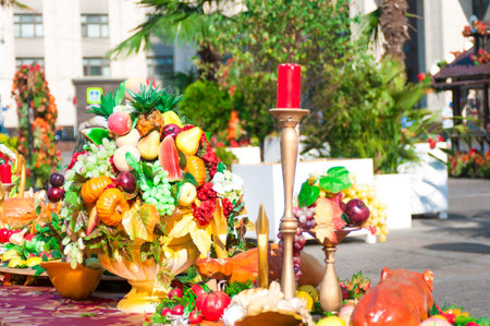 MOSCOW, RUSSIA - OCTOBER 06, 2015: Moscow Autumn Festival at Manezh square in Moscow, Russiaのeditorial素材