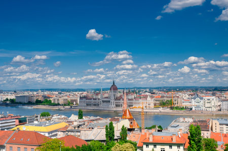 BUDAPEST, HUNGARY- JUNE 05, 2017: City landscape with Hungarian Parliament and Danube riverのeditorial素材
