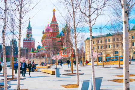 MOSCOW, RUSSIA- APRIL 23, 2018: View on St. Basil Cathedral at Red Square and birchesのeditorial素材