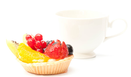 Custard pie with mixed fruits isolated on the white backgroundの写真素材