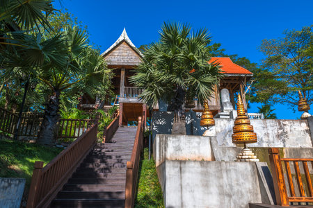 Wat Phra That Doi Kham, Chiang Mai, Thailandの写真素材