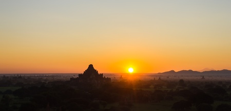 Sunrise at Bagan, Myanmarの素材