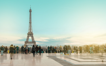 PARIS, FRANCE - JANUARY, 29, 2017.People visiting eiffel tower at Paris in the evening.Eiffel tower is the landmark of Paris,France.のeditorial素材
