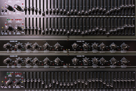 Audio sound mixer