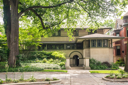 OAK PARK, ILLINOIS - JUNE 25, 2018:   Street view of the The Frank Thomas Home designed by renowned architect, Frank Lloyd Wright.のeditorial素材