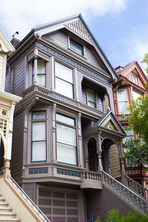 SAN FRANCISCO, CA - JULY 31, 2016:  Historic Grateful Dead House in San Francisco.  This landmark house in the Haight Ashbury district is where the band, the Grateful Dead, lived from 1965-1968.のeditorial素材
