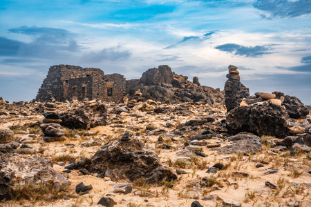 Abandoned historic Bushiribana mine on the beach in Arubaの写真素材