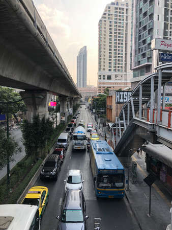 Bangkok, Thailand - February 10, 2020: view of the streets of Bangkok in Thailand, houses, skyscrapers, carsのeditorial素材