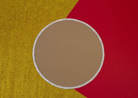 Circle shape card with gold and red backgroundの写真素材