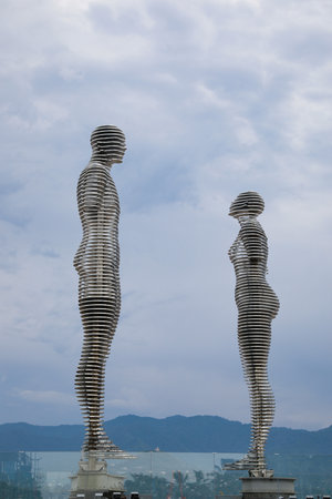 BATUMI, GEORGIA - MAY 31, 2022: Movable sculptural composition Ali and Ninoのeditorial素材