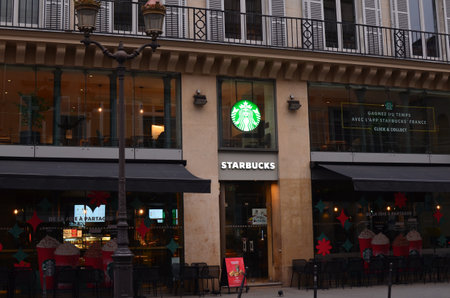Paris, France - December 10, 2022: Starbucks coffee shop exteriorのeditorial素材