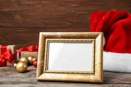 Empty frame and decor on table. christmas count downの写真素材