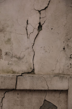 Large crack on side of building after strong earthquakeの写真素材
