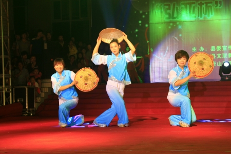 LUANNAN - JUNE 13  Dance performance on the stage on June 23, 2013, Luannan, Hebei Province, China のeditorial素材