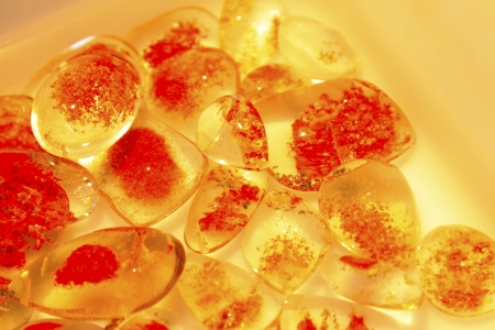 Amber act the role ofing is tasted in a shop, closeup of photoの写真素材