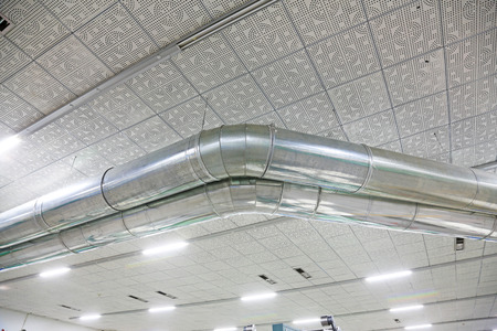 LUANNAN COUNTY - DECEMBER 20: The metal pipes in a production workshop, in the ZeAo spinning LTD., on December 20, 2013, Luannan county, hebei province, China. 
のeditorial素材