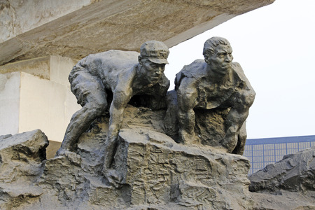 TANGSHAN CITY - NOVEMBER 16: The seismic characters statue in the Tangshan earthquake ruins park, on november 16, 2013, tangshan city, hebei province, China. のeditorial素材