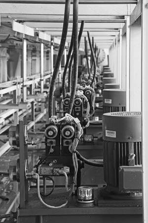 LUANNAN COUNTY - JANUARY 5: The professional equipment production line, in the ZhongTong Ceramics Co., Ltd. January 5, 2014, Luannan county, Hebei Province, China.
のeditorial素材