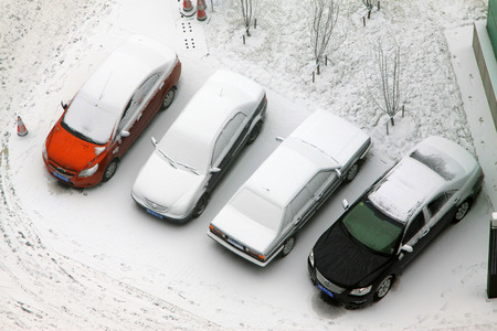 TANGSHAN CITY - JANUARY 16: The cars covered with snow on january 16, 2014, tangshan, china. 
のeditorial素材