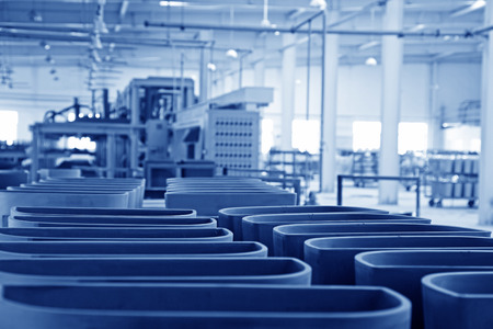 LUANNAN COUNTY - JANUARY 5: The ceramic semi-finished products parts on the iron frame, in the ZhongTong Ceramics Co., Ltd. January 5, 2014, Luannan county, Hebei Province, China.
のeditorial素材