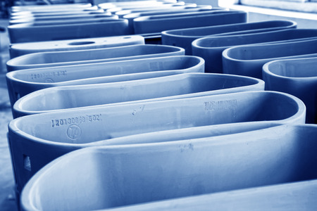 LUANNAN COUNTY - JANUARY 5: The ceramic semi-finished products parts on the iron frame, in the ZhongTong Ceramics Co., Ltd. January 5, 2014, Luannan county, Hebei Province, China.
のeditorial素材