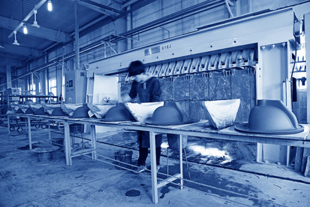 LUANNAN COUNTY - JANUARY 5: The women workers in the production line, in the ZhongTong Ceramics Co., Ltd. January 5, 2014, Luannan county, Hebei Province, China.
のeditorial素材