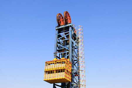 CAOFEIDIAN - MAY 2: frame type pumping unit in the JiDong oilfield, on may 2, 2014, caofeidian, hebei province, China. のeditorial素材