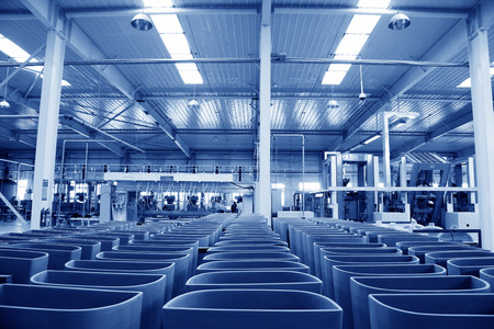 LUANNAN COUNTY - JANUARY 5: The ceramic semi-finished products parts on the iron frame, in the ZhongTong Ceramics Co., Ltd. January 5, 2014, Luannan county, Hebei Province, China.
のeditorial素材