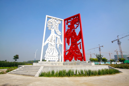 LUANNAN COUNTY - SEPTEMBER 18: character Chinese traditional sculpture on September 18, 2014, Luannan county, Hebei Province, Chinaのeditorial素材