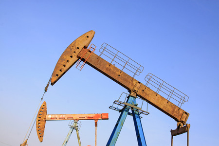 Beam pumping unit beam bracket, closeup of photoのeditorial素材