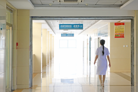 Spacious corridorのeditorial素材