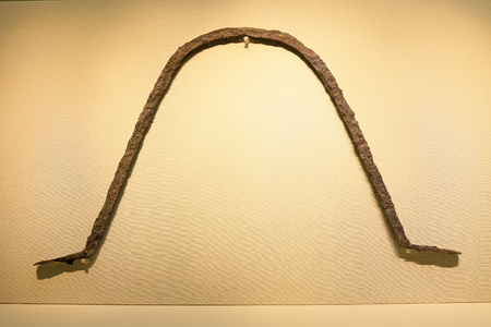 Chinese ancient ceramic metal supportのeditorial素材