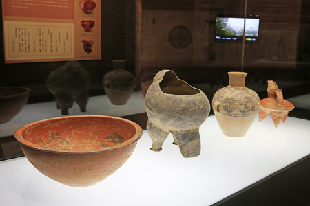 Chinese ancient ceramic wareのeditorial素材