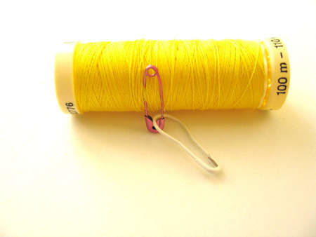Hilo amarillo