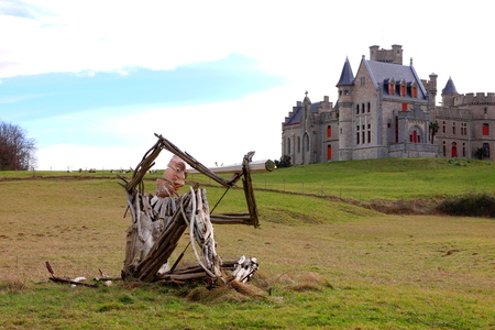 Sculpture beside the castleのeditorial素材