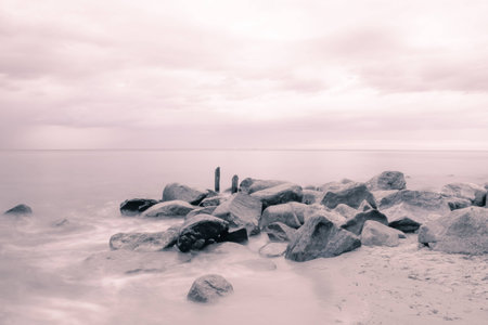 this is the east coast of germany on a autumn morningの写真素材