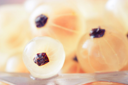 fresh white fresh berry close up. white berry macroの写真素材