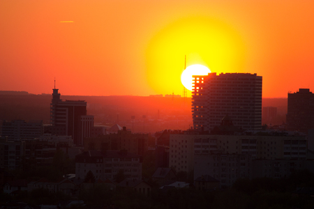 Sunset over the city.のeditorial素材