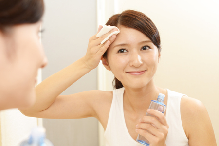 The woman who takes care of her faceの写真素材