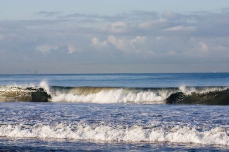 Crushing wavesの写真素材