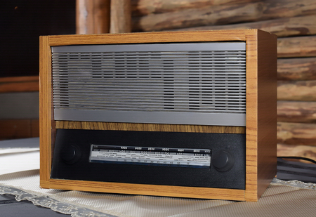 Retro old radio on table.の写真素材