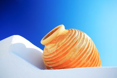 Traditional Greek vase on Santorini island, Greeceの写真素材