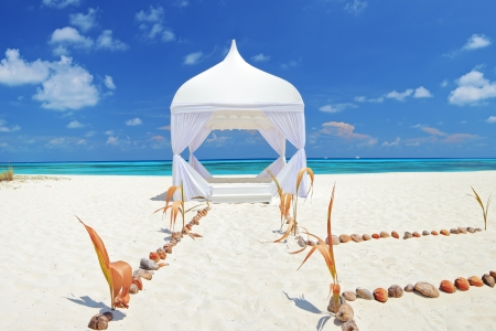 Wedding tent on a beach at Kuredu island, Maldives, Lhaviyani atoll の写真素材