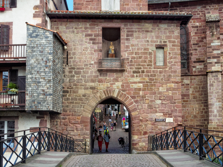Virgin and Child watch over the the St James Bridge - Saint Jean Pied de Port, France, 1 September 2014のeditorial素材